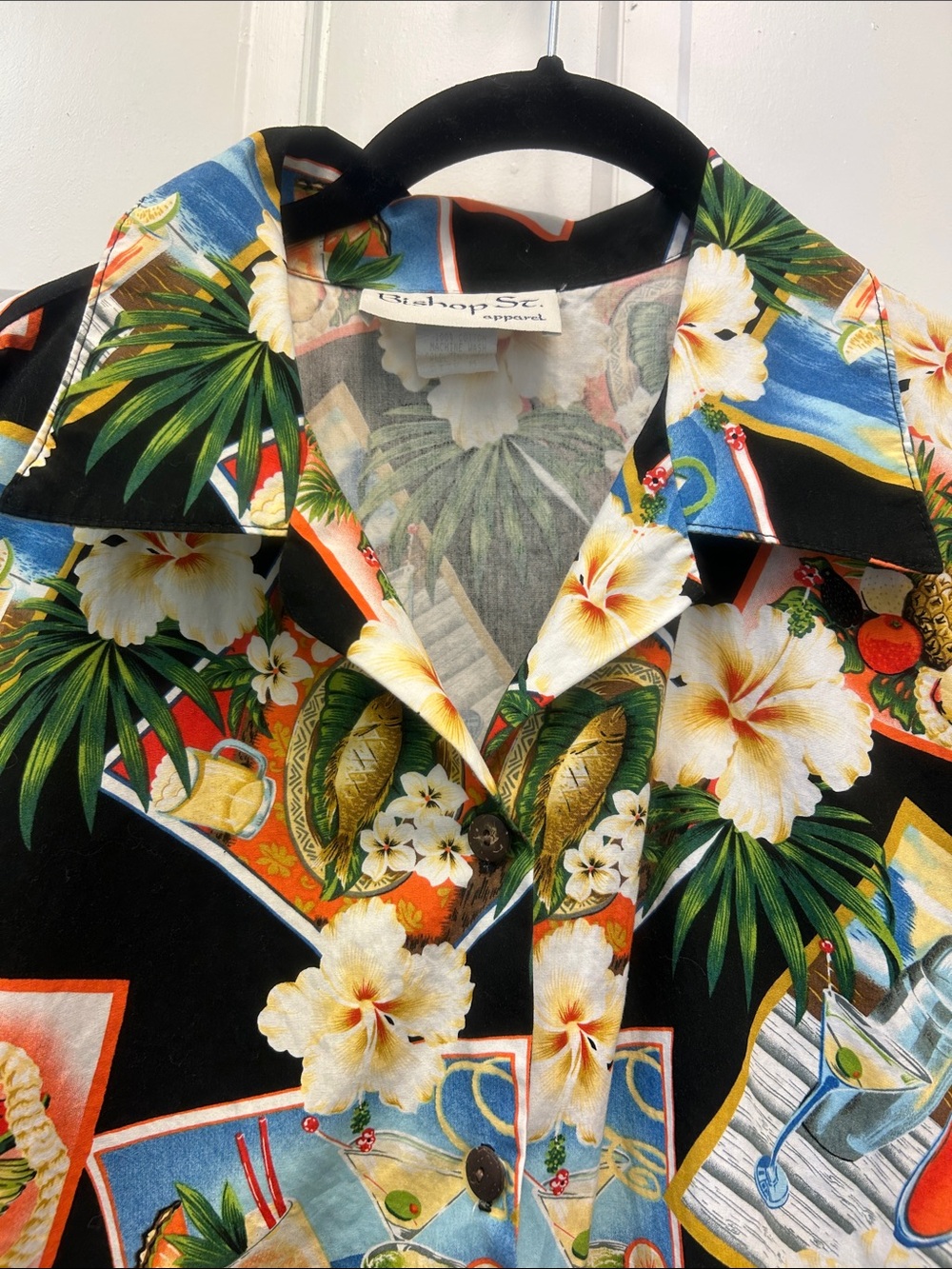 Vintage Bishop St. Floral Hawaiian “Cocktails”Button-Up Camp Shirt Colorful Sz M